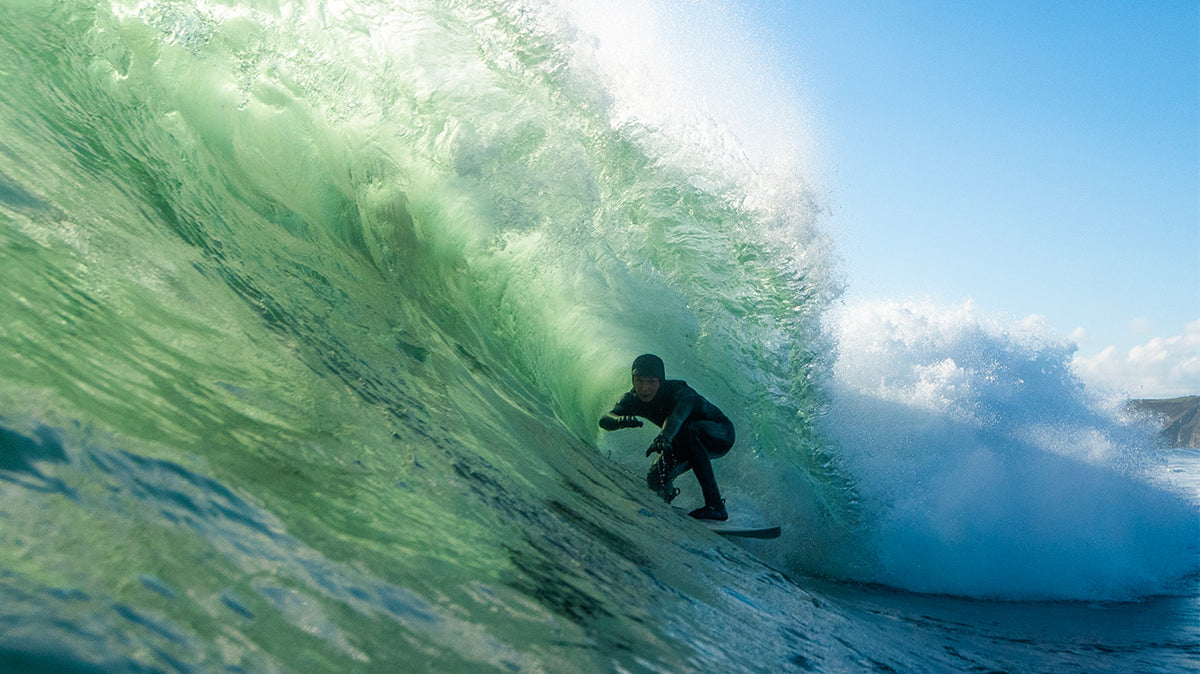 Session of the Season // Northern Hemisphere Winter 2023 // C-Skins Riders At Main Reef
