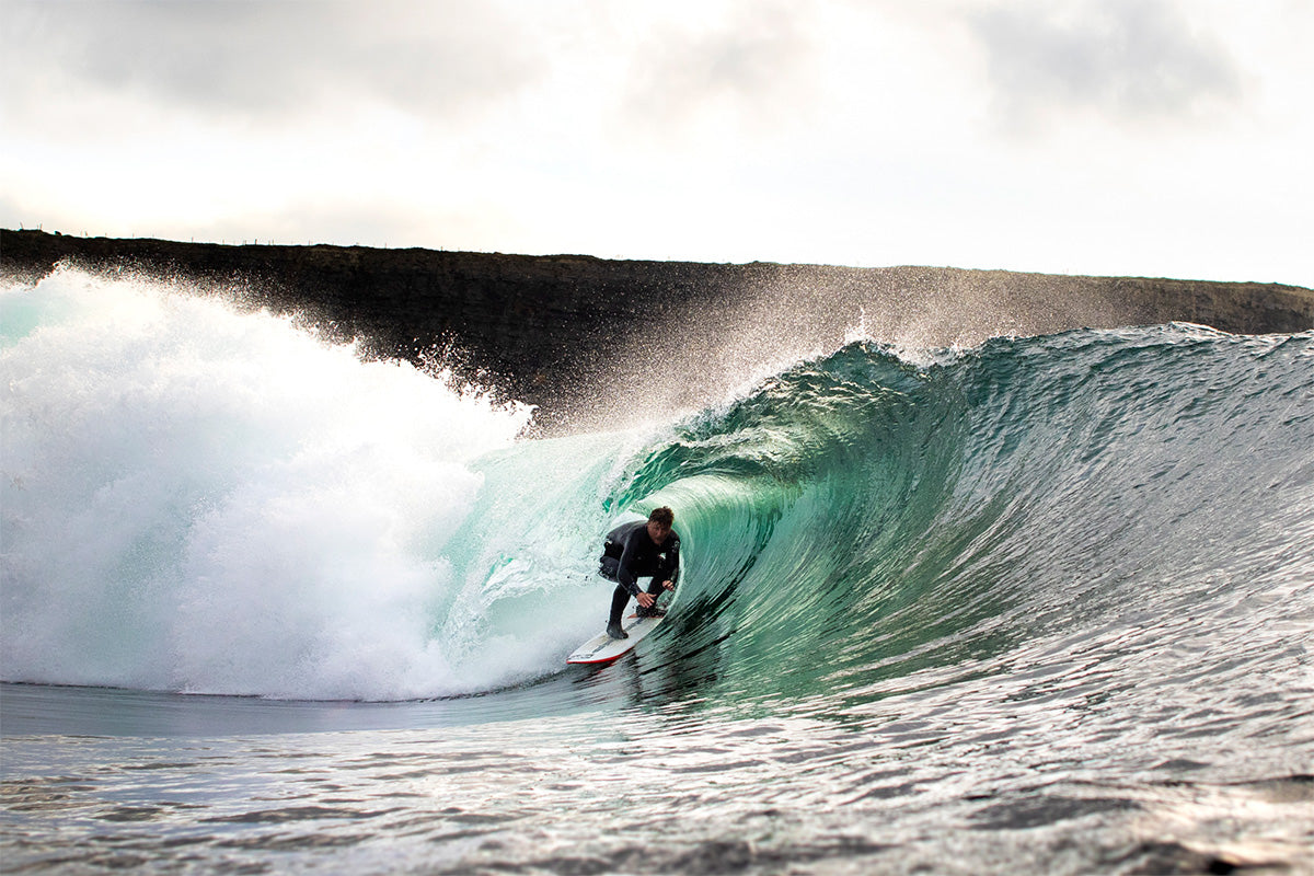 ollie getting barrelled in Ireland 